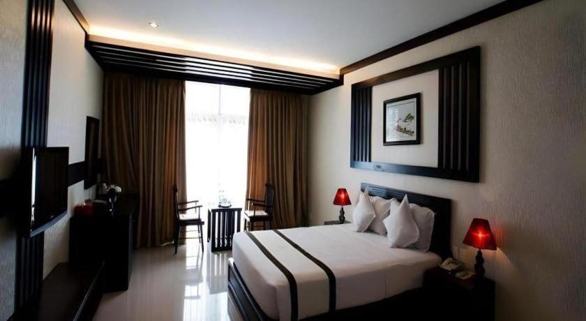 Kaya Hotel Tuy Hoa Extérieur photo